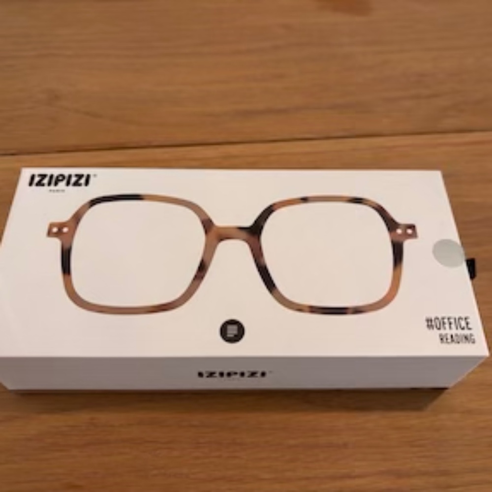 IZIPIZI #0ffice Reading NWT +1.5 Tortoise